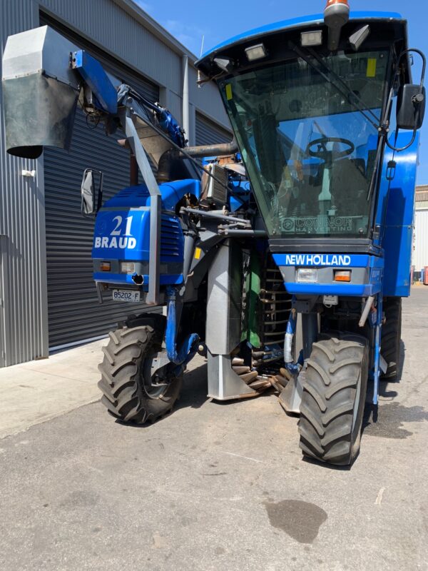 SB65 BRAUD NEW HOLLAND STK10 - Image 2